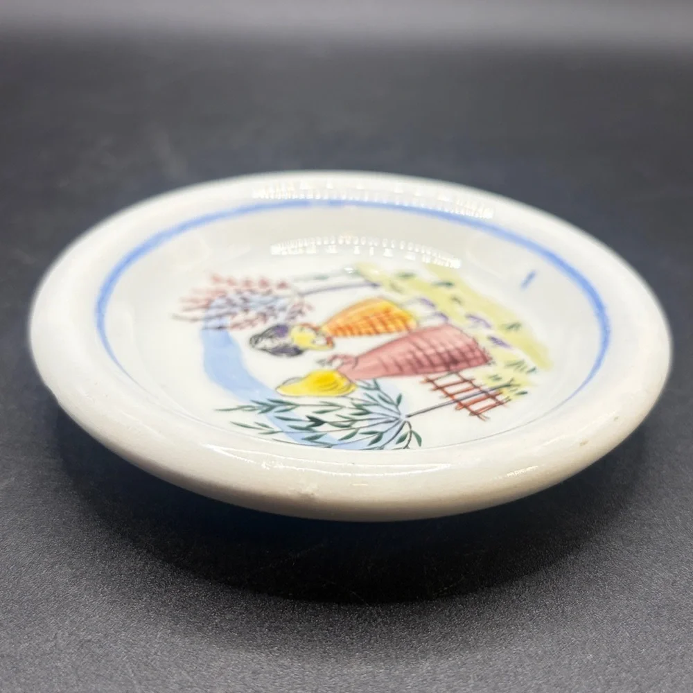 Arabia Suomi Finlandia Vintage Hand Painted Ceramic Trinket Dish Teabag Rest